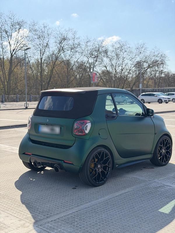 Gebraucht Smart ForTwo Cabrio Brabus 110 PS (80 kW) 2016 Grün Cabrio
