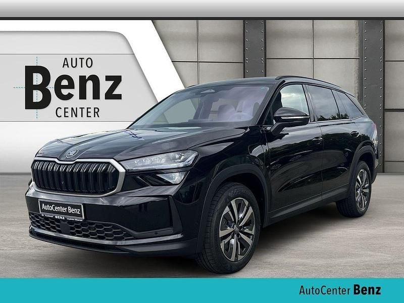 Schwarz Neu 2025 Skoda Kodiaq Selection SUV | 46.890 € (Fairer Preis) - Bild 1/4