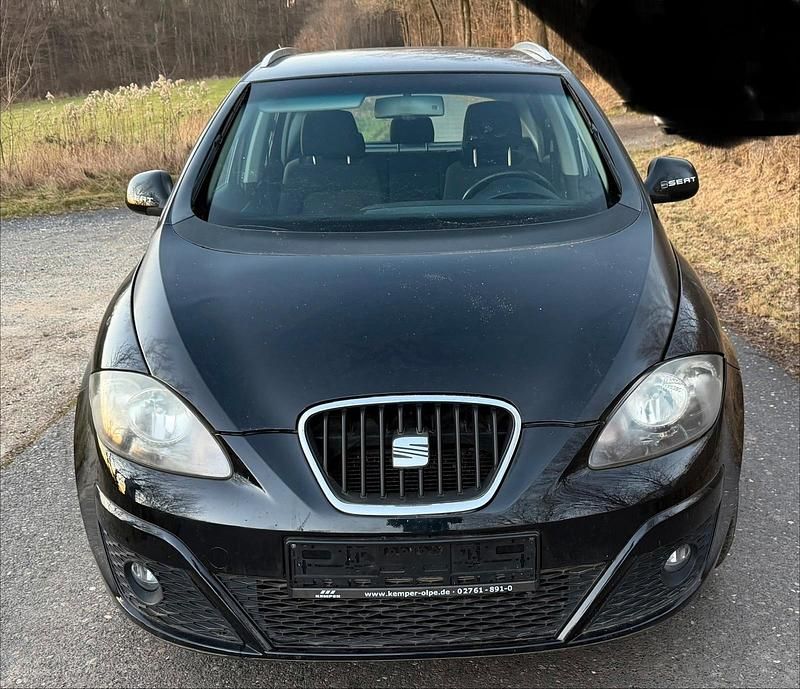 Gebraucht Seat Altea XL 105 PS (77 kW) 2011 Schwarz Van / Kleinbus