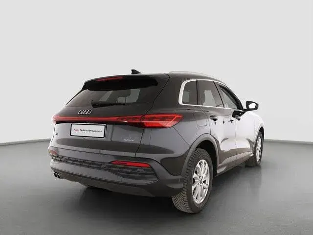 Gebraucht Audi Q5 Sport 204 PS (150 kW) 2025 Schwarz SUV
