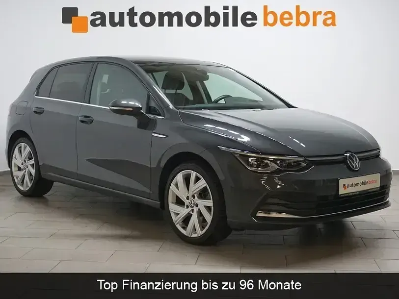 Gebraucht VW Golf VIII Style 190 PS (139 kW) 2022 Delfingrau Limousine