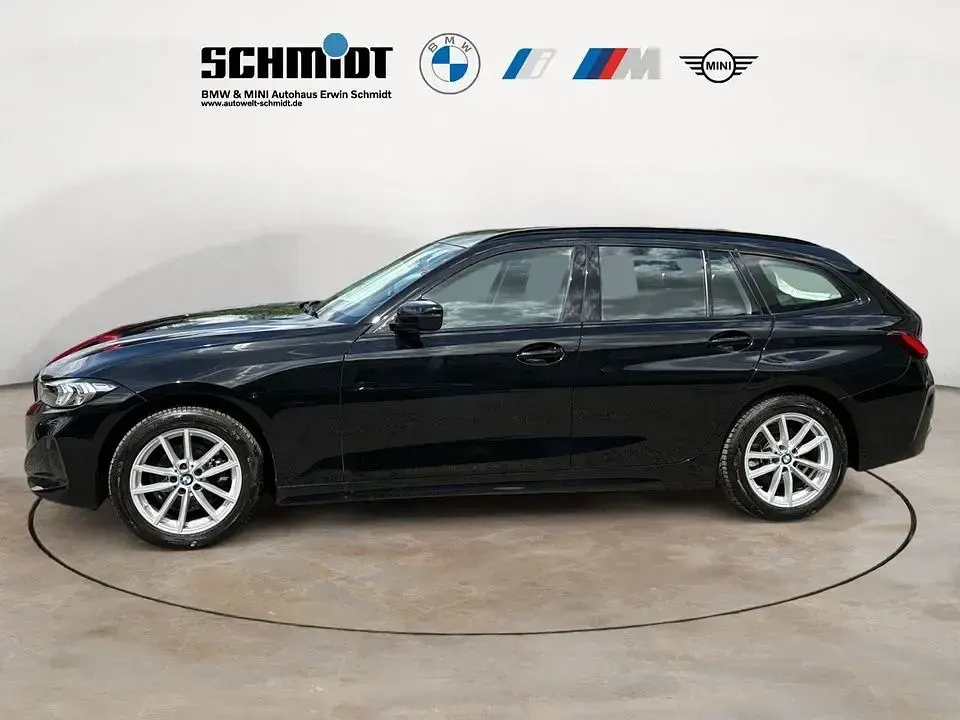 Gebraucht BMW 318 156 PS (114 kW) 2024 Schwarz Kombi