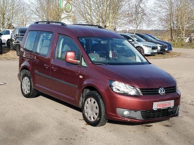 Gebraucht VW Caddy 102 PS (75 kW) 2011 Lavarot metallic (metallic) Van / Kleinbus