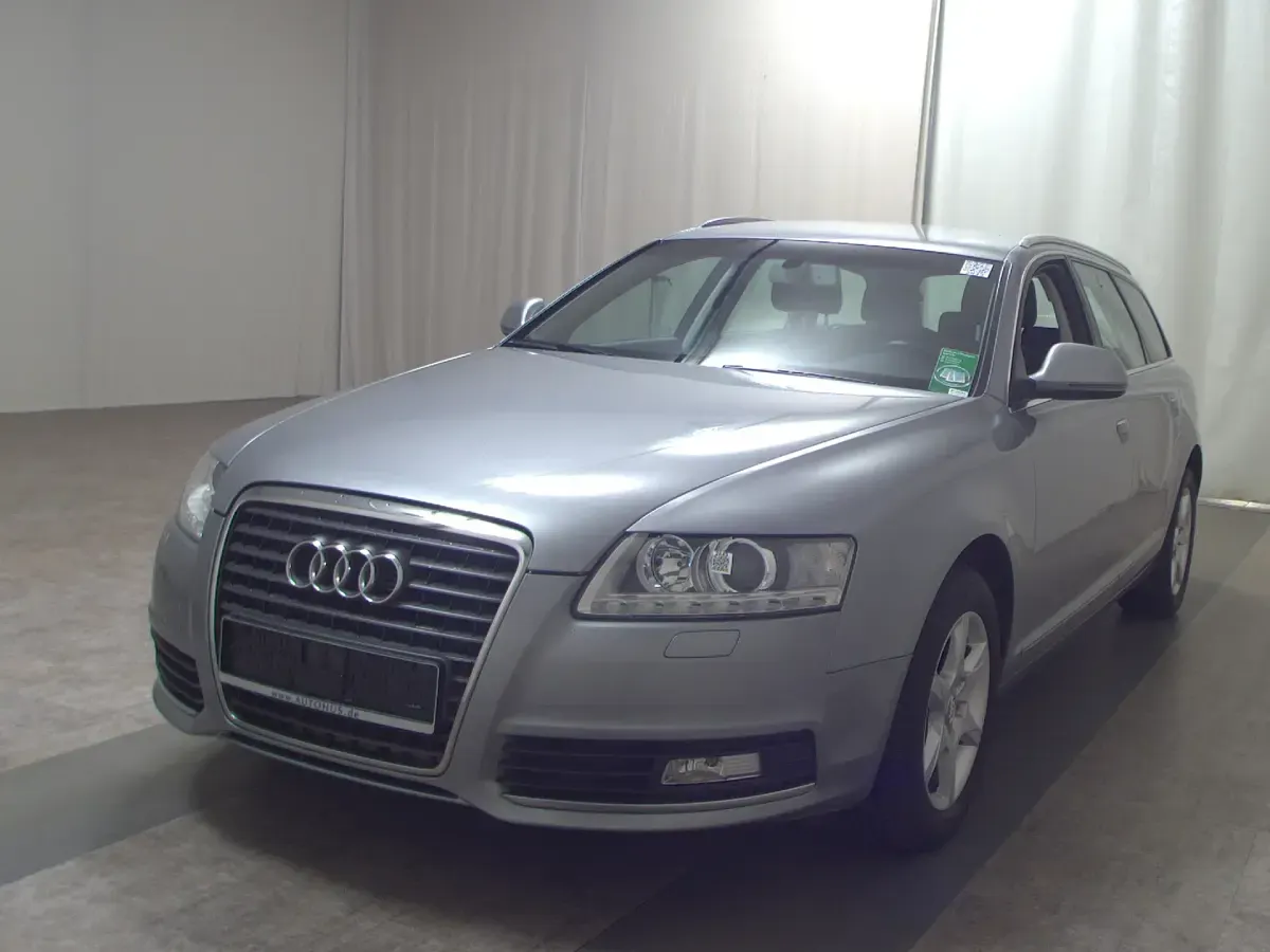 Second-hand Audi A6 Advanced 170 CP (125 kW) 2011 Gri Break