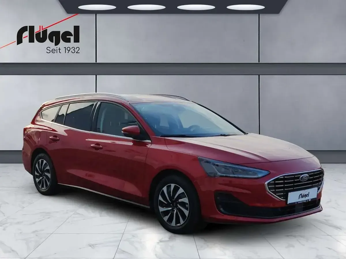 Używany Ford Focus Titanium X 155 KM (114 kW) 2022 Czerwony Kombi