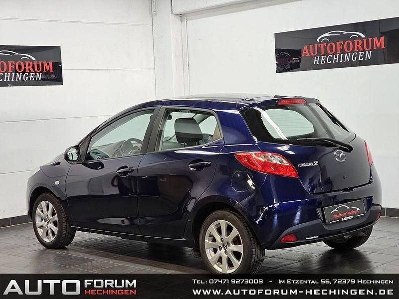 Gebraucht Mazda 2 Center-Line 95 PS (69 kW) 2013 Blau Kleinwagen