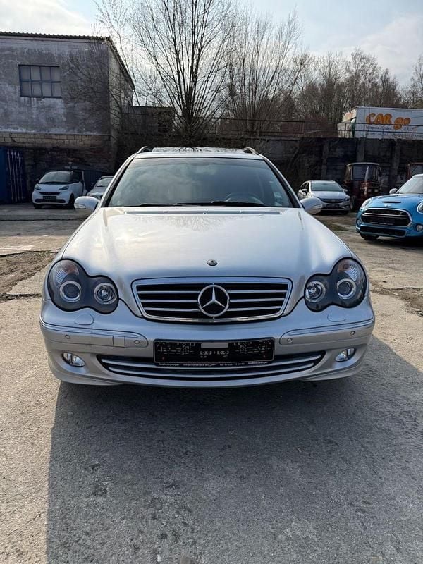 Gebraucht Mercedes C280 Elegance 231 PS (169 kW) 2006 Silber Kombi