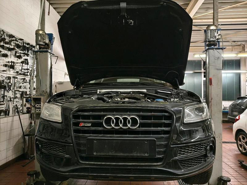 Gebraucht Audi SQ5 312 PS (229 kW) 2015 Schwarz SUV