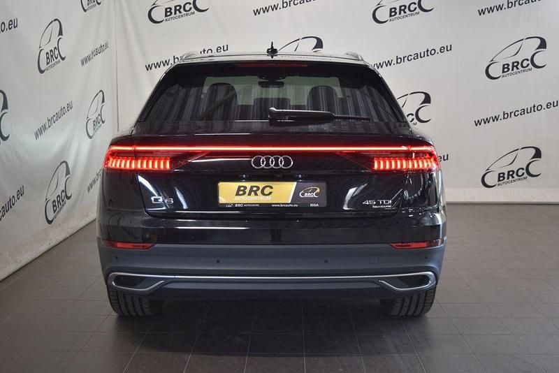 Usata Audi Q8 231 CV (169 kW) 2020 Nero SUV