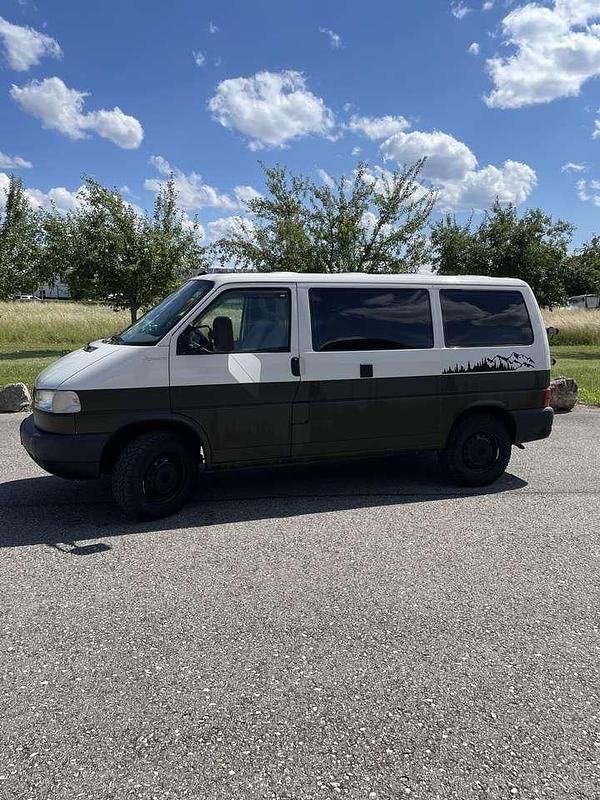 Weiß Gebraucht 2001 VW T4 Van | 15.000 € (Etwas zu teuer) - Bild 1/4