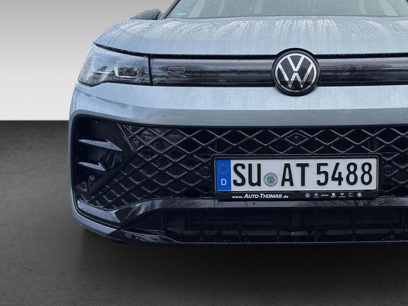 Gebraucht VW Tiguan Style 150 PS (110 kW) 2025 Oyster silver metallic SUV