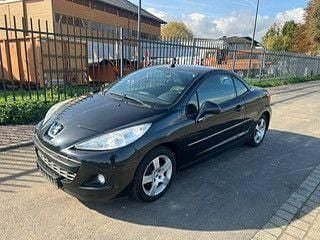 Schwarz Gebraucht 2010 Peugeot 207 CC Premium Cabrio | 2.450 € (Superpreis) - Bild 1/4