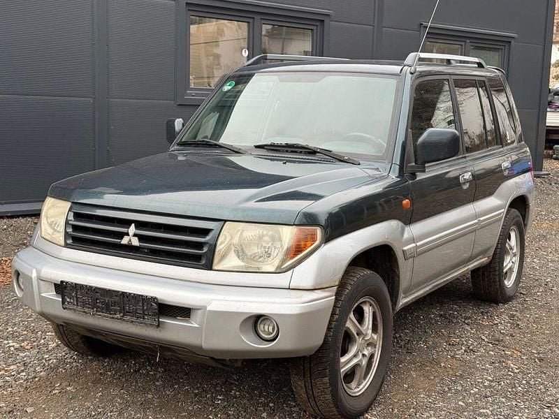 Braun Gebraucht 2005 Mitsubishi Pajero Intense SUV | 2.900 € (Guter Preis) - Bild 1/4
