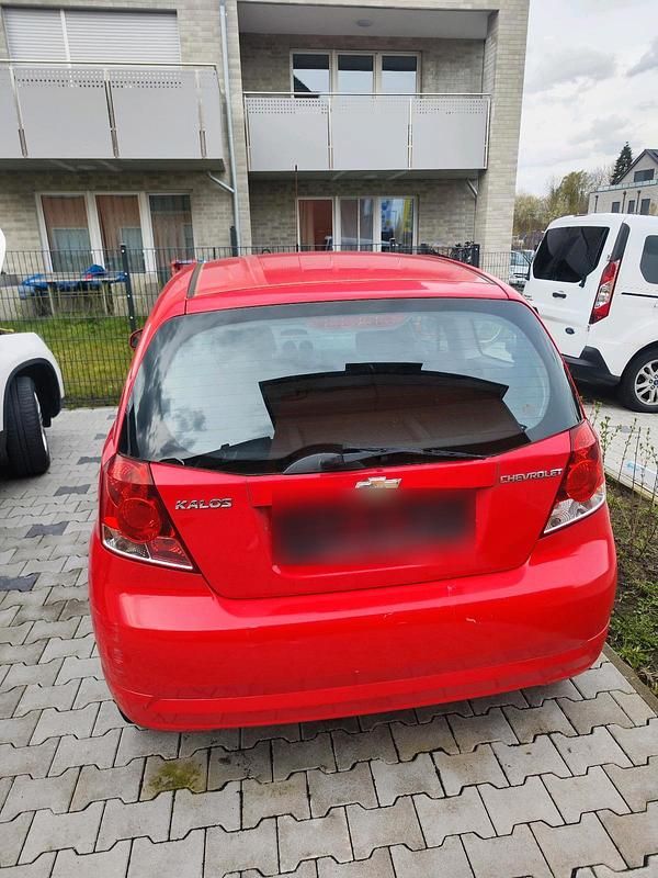 Gebraucht Chevrolet Kalos 76 PS (55 kW) 2008 Rot Kleinwagen