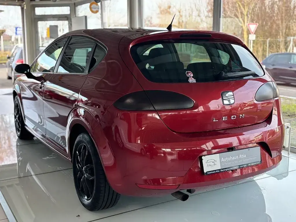 Gebraucht Seat Leon Stylance 105 PS (77 kW) 2006 Rot Kleinwagen