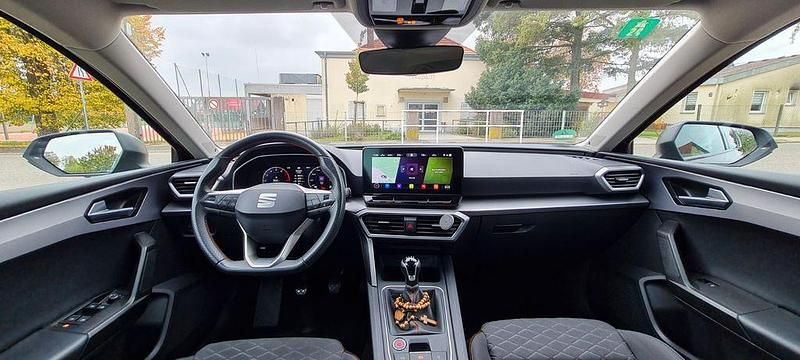 Gebraucht Seat Leon FR 150 PS (110 kW) 2022 Schwarz Limousine