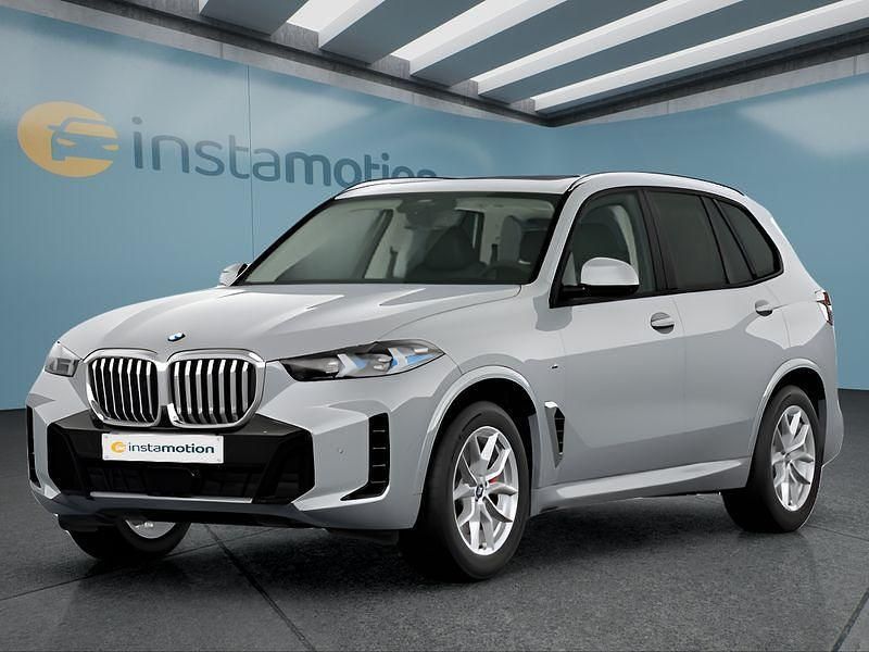 Grau Gebraucht 2025 BMW X5 M Sport SUV | 88.299 € (Fairer Preis) - Bild 1/4