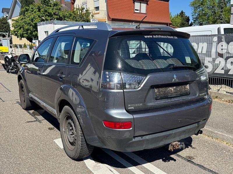 Gebraucht Mitsubishi Outlander Invite 140 PS (102 kW) 2007 Grau SUV