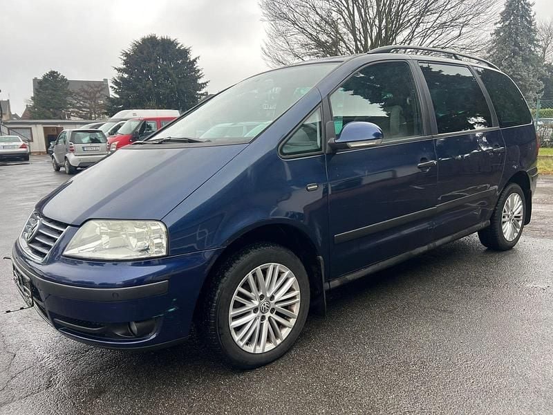 Gebraucht VW Sharan 130 PS (95 kW) 2004 Blau Van / Kleinbus