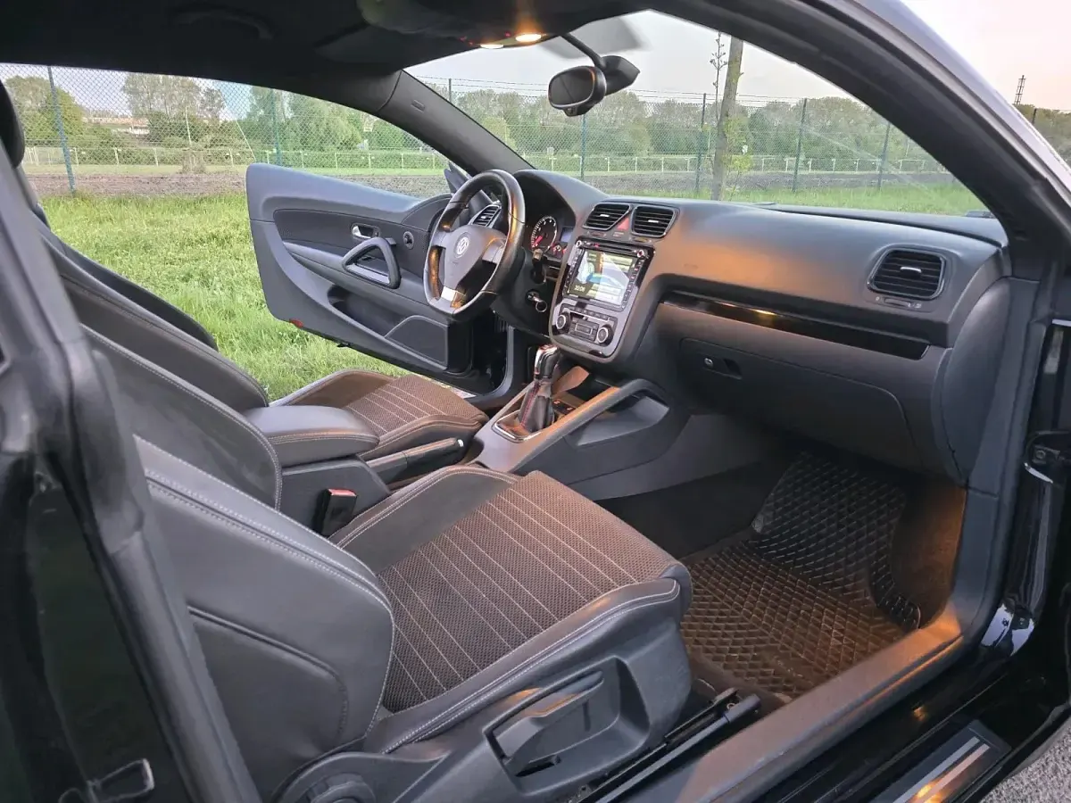 Gebraucht VW Scirocco 160 PS (117 kW) 2009 Schwarz Coupé