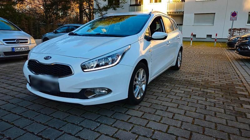 Gebraucht Kia Ceed Sportswagon 128 PS (94 kW) 2015 Weiß Kombi