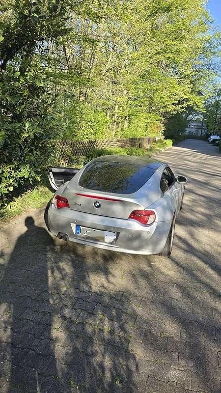 Grau Gebraucht 2007 BMW Z4 Coupé | 19.500 € (Fairer Preis) - Bild 1/4
