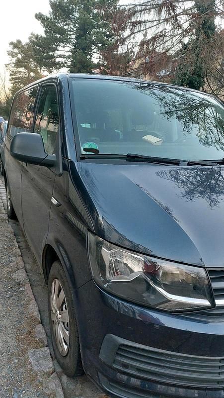 Blau Gebraucht 2015 VW T6 Van | 29.500 € - Bild 1/4