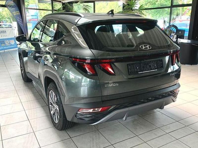 Gebraucht Hyundai Tucson Select 179 PS (131 kW) 2022 Grau SUV