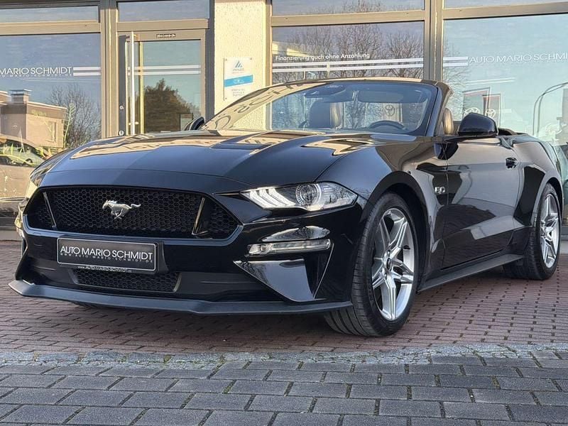 Gebraucht Ford Mustang GT Convertible 449 PS (330 kW) 2022 Schwarz iridiumschwarz metallic (metallic) Cabrio