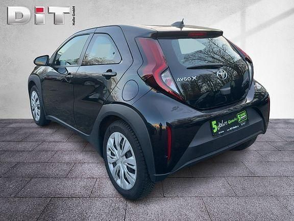 Gebraucht Toyota Aygo X Business Edition 72 PS (52 kW) 2024 Mysticschwarz mica metallic SUV