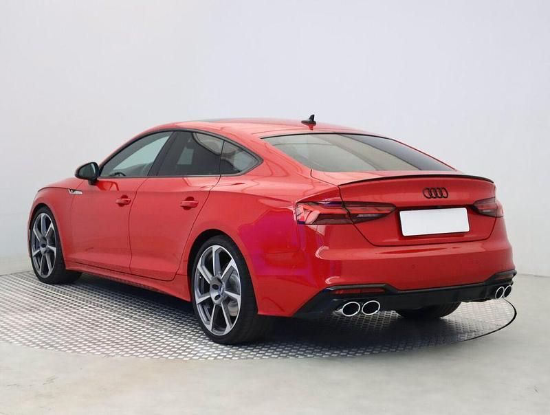 Gebraucht Audi S5 Sport 341 PS (250 kW) 2021 Rot Limousine