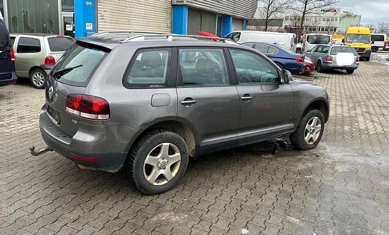 Gebraucht VW Touareg 235 PS (172 kW) 2008 Grau SUV