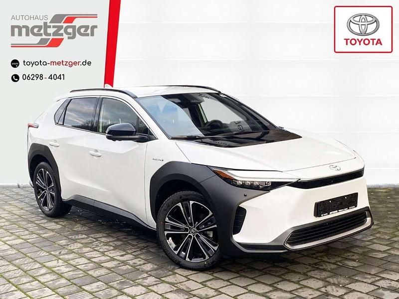 Weiss Gebraucht 2024 Toyota bZ4X Comfort SUV | 39.990 € - Bild 1/4