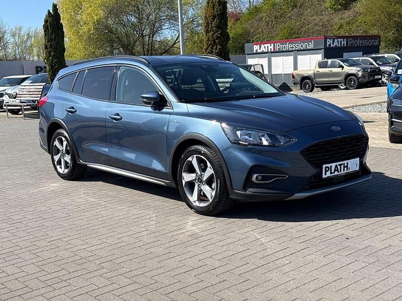 Usata Ford Focus Active 125 CV (91 kW) 2019 Blu Station wagon