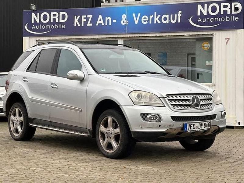 Gebraucht Mercedes ML320 224 PS (164 kW) 2008 Silber SUV