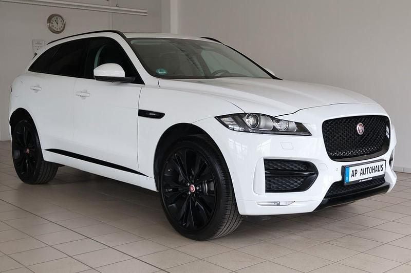 Gebraucht Jaguar F-Pace R-Sport 340 PS (250 kW) 2017 Fuji white SUV