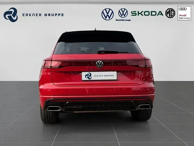 Gebraucht VW Touareg R-line 286 PS (210 kW) 2025 Chilirot metallic SUV