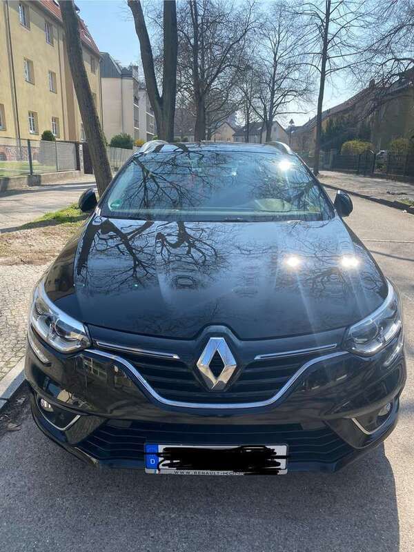 Schwarz Gebraucht 2017 Renault Mégane GrandTour Kombi | 11.800 € (Guter Preis) - Bild 1/4