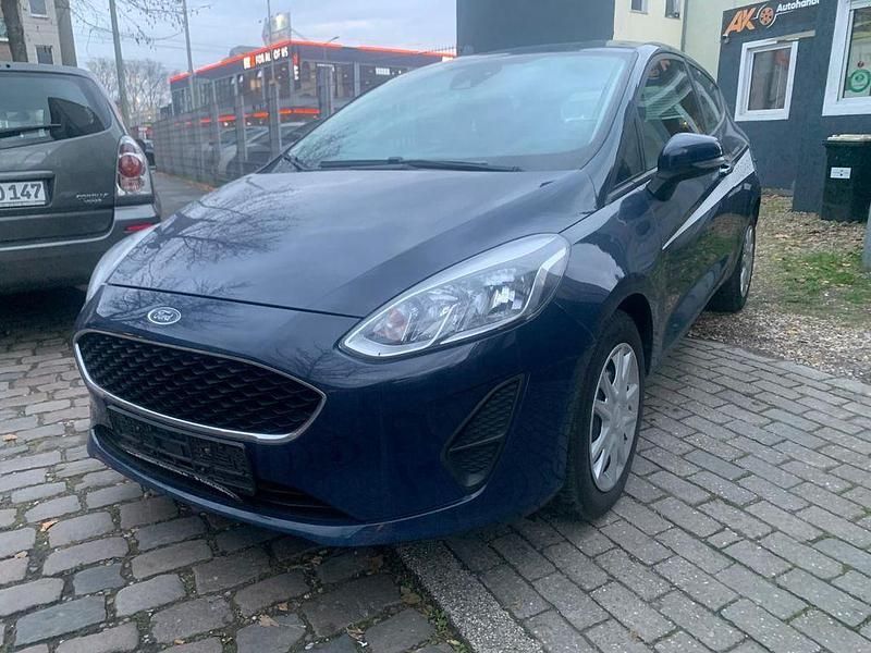 Gebraucht Ford Fiesta Trend 71 PS (52 kW) 2018 Blau Kleinwagen