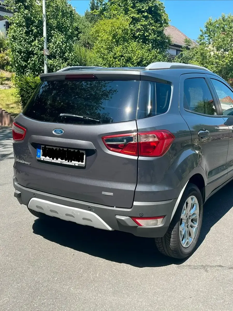 Gebraucht Ford Ecosport Titanium 125 PS (91 kW) 2015 Silber SUV