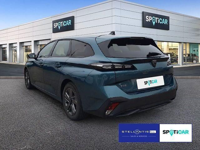 Gebraucht Peugeot 308 Active 131 PS (96 kW) 2023 Blau Kombi