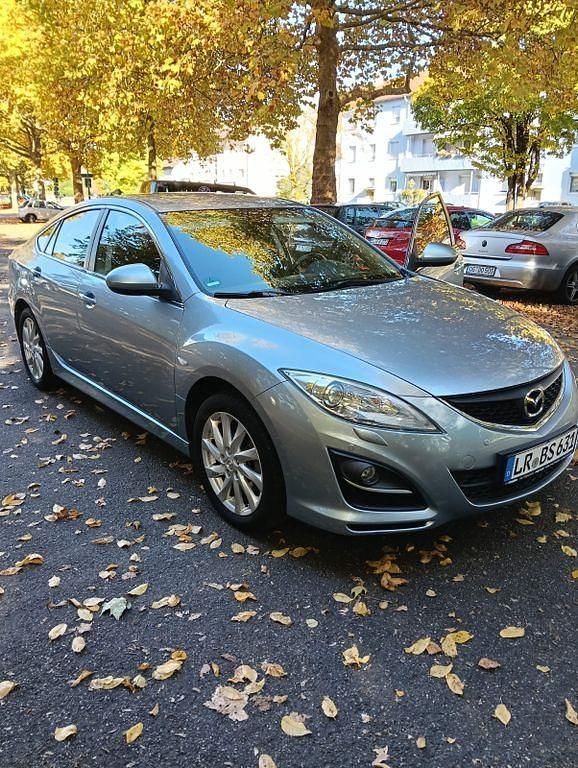 Grau Gebraucht 2011 Mazda 6 Active Limousine | 6.700 € (Fairer Preis) - Bild 1/4