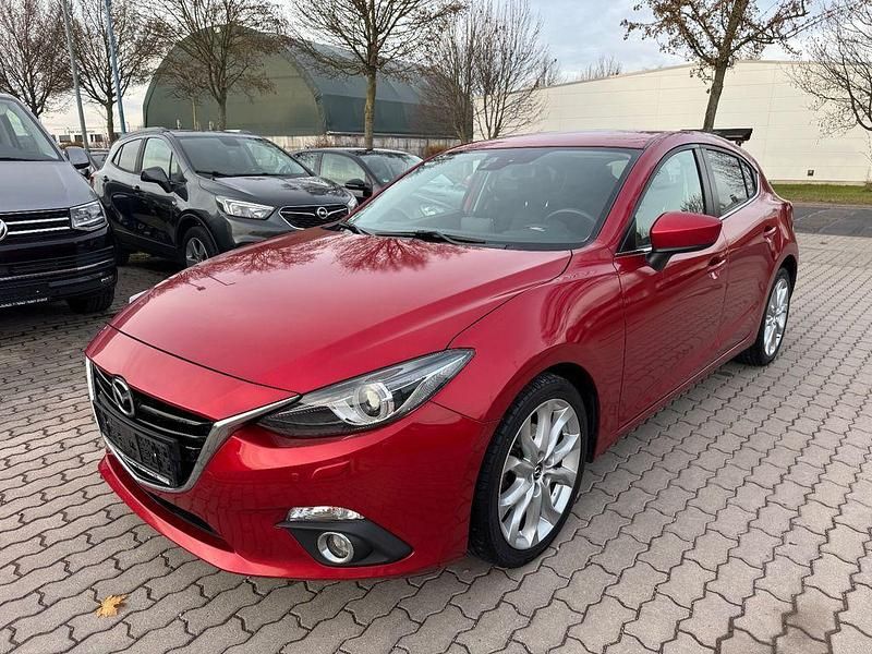 Rot Gebraucht 2014 Mazda 3 Sports-Line Limousine | 10.500 € (Fairer Preis) - Bild 1/4