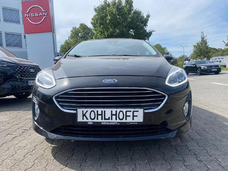 Schwarz Gebraucht 2021 Ford Fiesta Titanium Kleinwagen | 14.970 € (Guter Preis) - Bild 1/4