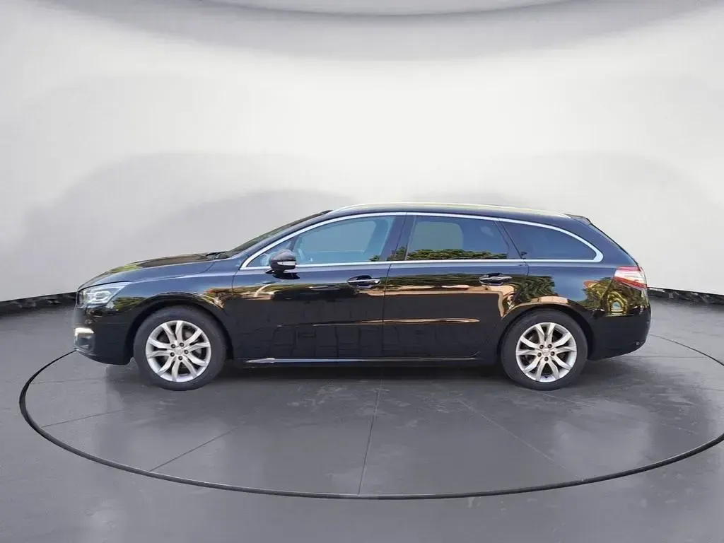 Gebraucht Peugeot 508 SW S 150 PS (110 kW) 2017 Weiß Limousine