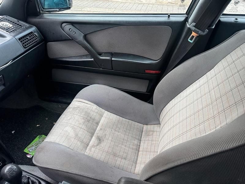 Gebraucht Lancia Dedra 131 PS (96 kW) 1998 Schwarz Kombi