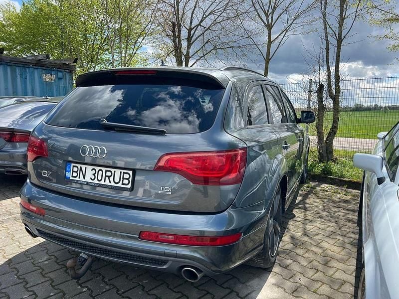 Second-hand Audi Q7 245 CP (180 kW) 2012 Gri SUV