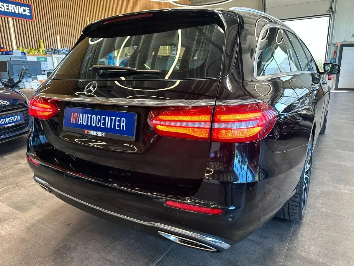 Gebraucht Mercedes E400 Avantgarde 333 PS (244 kW) 2017 Schwarz Kombi