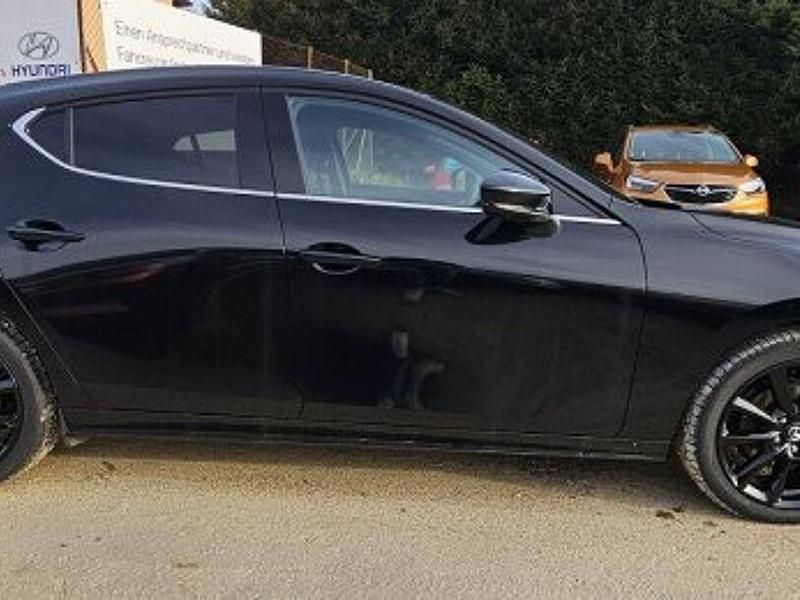 Gebraucht Mazda 3 Exclusive-Line 186 PS (136 kW) 2024 Schwarz Kleinwagen