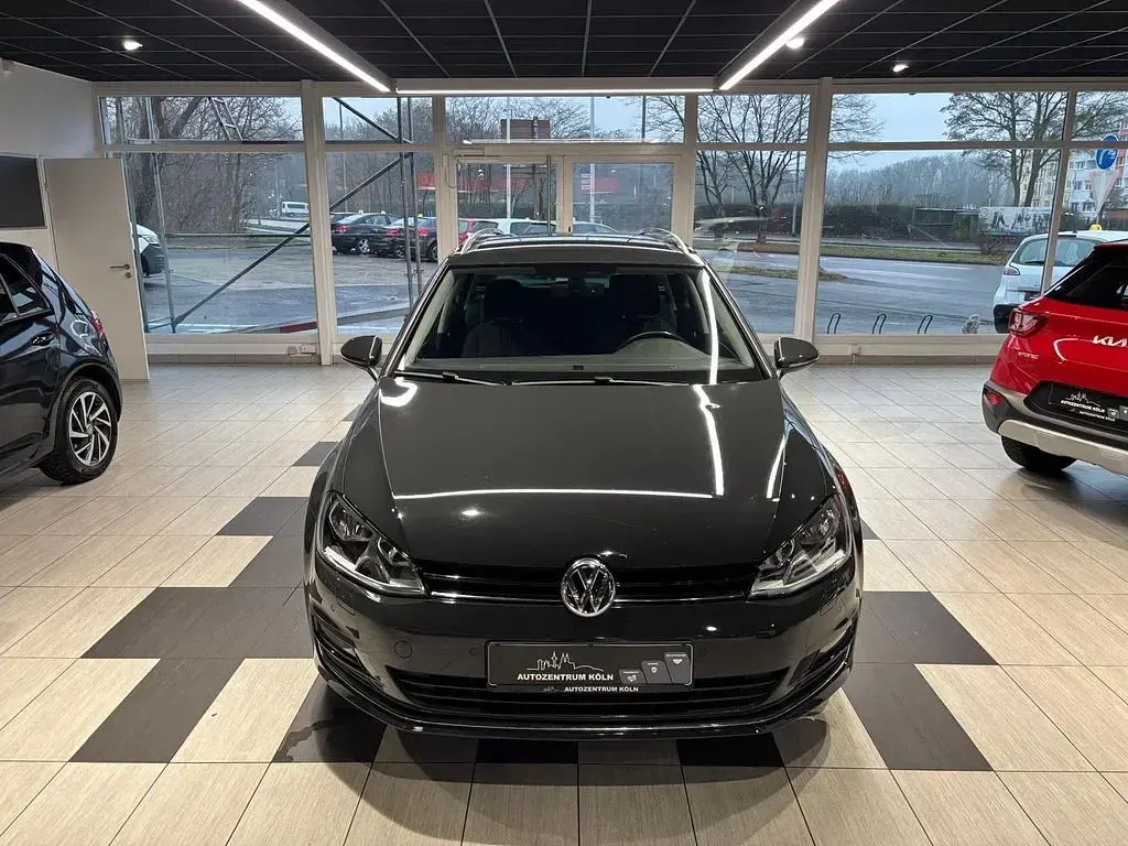 Gebraucht VW Golf VII Allstar 125 PS (91 kW) 2016 Grau Kombi
